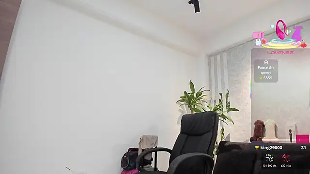 lily_cash1 (T young) - naked