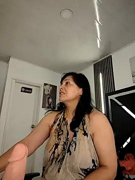 Natasha_miilf webcam