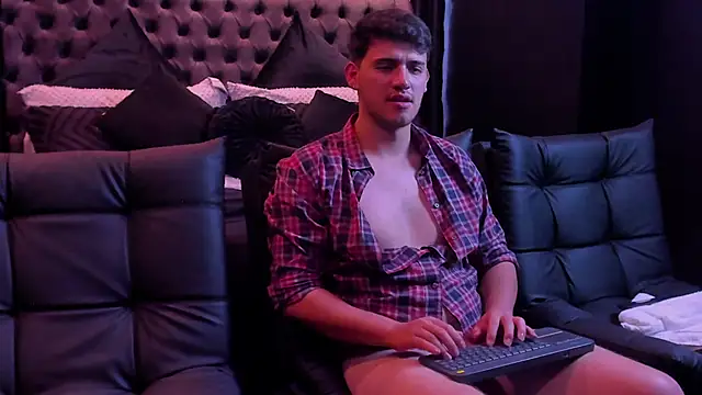 big__friends (M young) - Spank ass x20