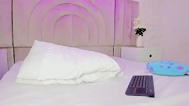 rebeca_brown_ webcam