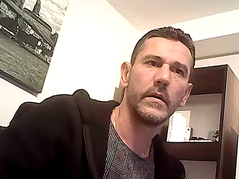 mastercharisma35 webcam