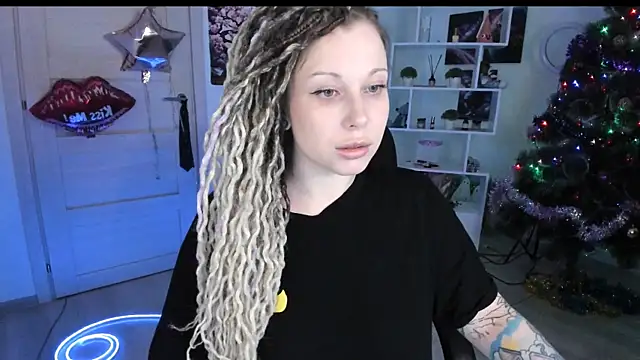 HoneySallyMoore webcam