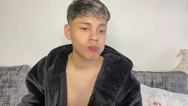 andy_belier23 (M twink) - cum show