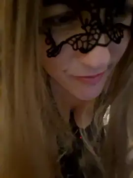 Webcam Model (NaughtyCatgirl)  is live.Free join now!