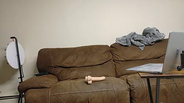 FreakThorOnlyyFans webcam