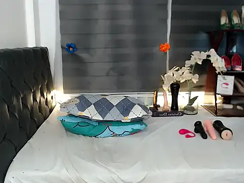 sylvannia_cumslut webcam