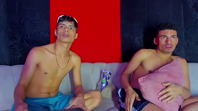 BrownieLoverss webcam