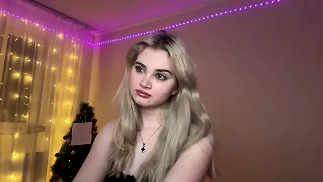 karijarecke - KariJarecke's free webcam