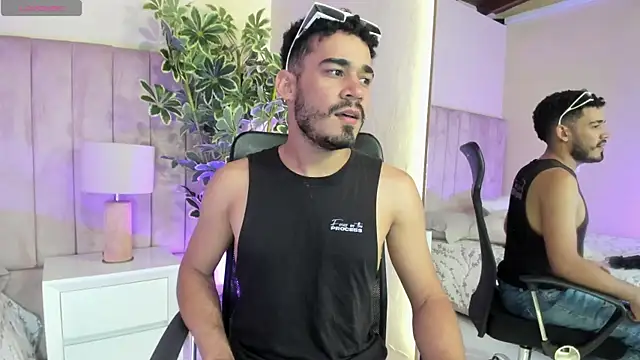 aries_unbound - Aries_unbound's free webcam - UK Sex Cams