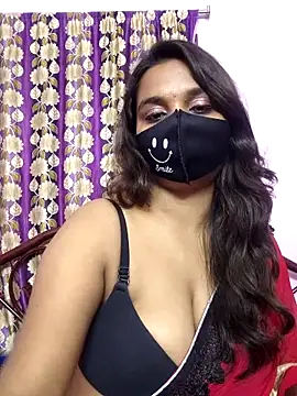 Webcam Model (cutie_pei002)  is live.Free join now!