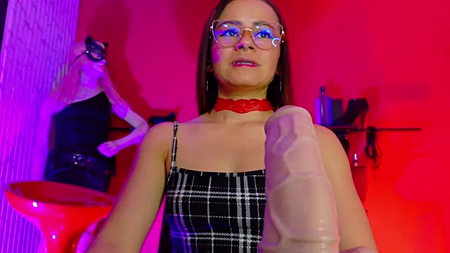 MistressSlut1 webcam