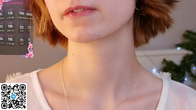 Webcam Model (UmbraVelour)  is live.Free join now!