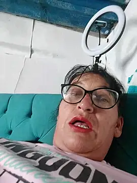 clarita_01 - Clarita_01's free webcam - UK Sex Cams