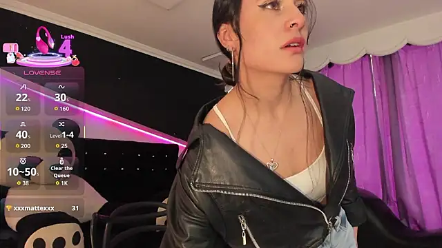 coral_gibson (F young) - 🔥spank ass until it's red 🔥