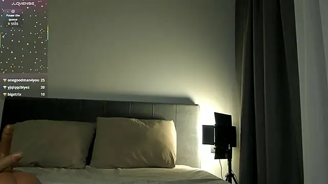 Sakura__frostt webcam