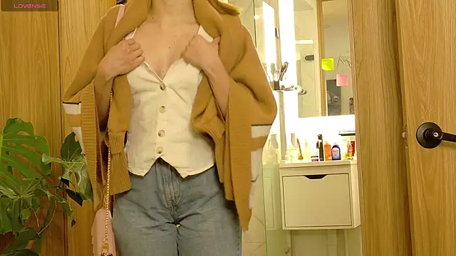 loveskingdomm (G young) - Asshole Close uo