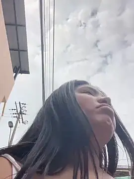 Mishell_Sharman_ webcam