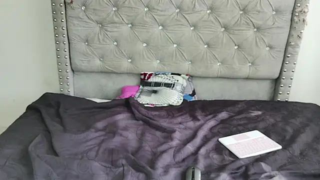 Nesuko_kamado_ webcam