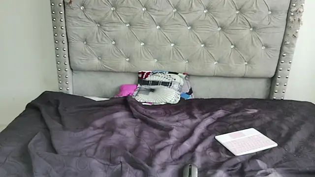 Nesuko_kamado_ webcam