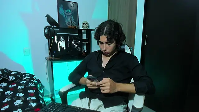 Baji_Keisuke_ webcam