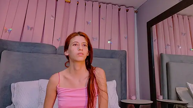 Julieth_Lovee webcam