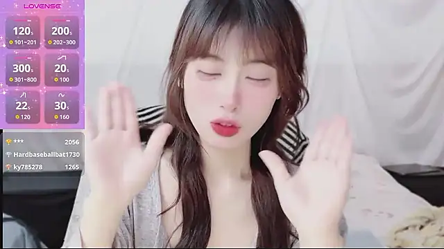 美女yuanbao_a在线直播