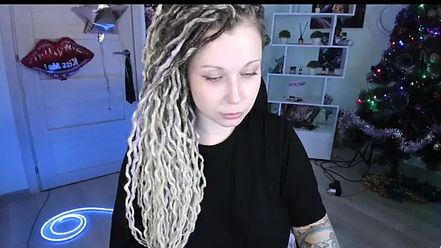 HoneySallyMoore webcam