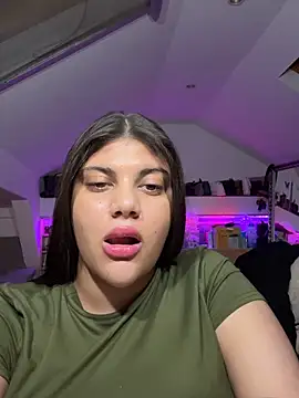 Webcam Model (MinaKhalina)  is live.Free join now!