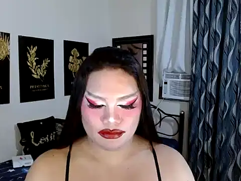 TSbrianaHugeCock webcam