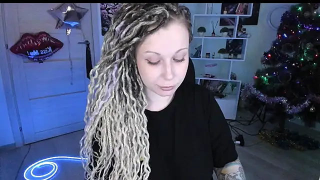 HoneySallyMoore webcam