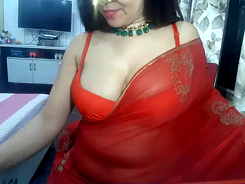 yourradhika webcam