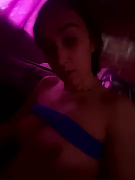 rakel37 - RAKEL37's free webcam - UK Sex Cams