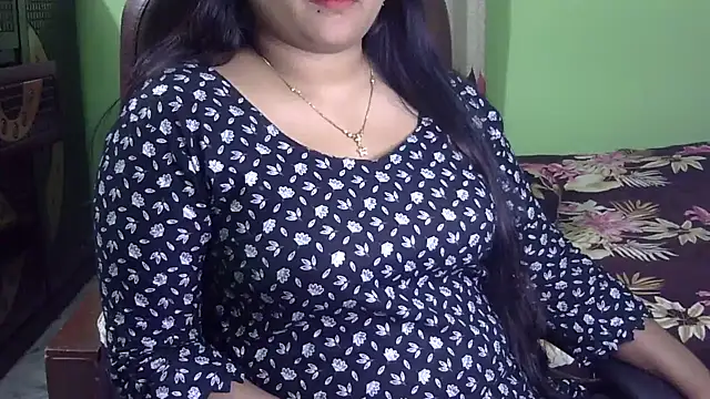 BengaliQueenStar webcam