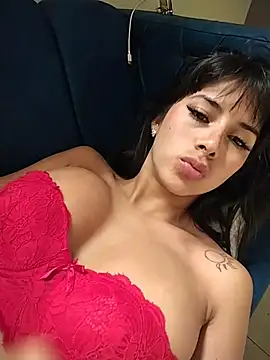 Webcam Model (VALEN_LATIN)  is live.Free join now!