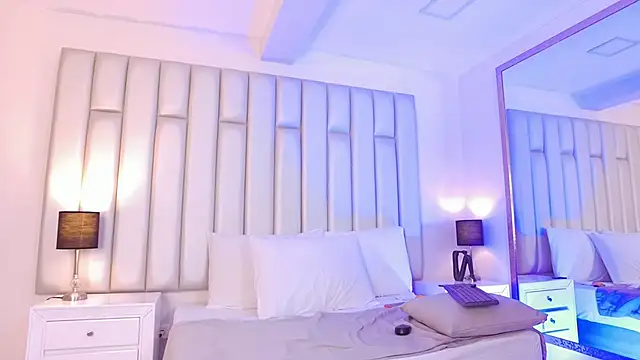 aandreaperez (F young) - open my ass close up