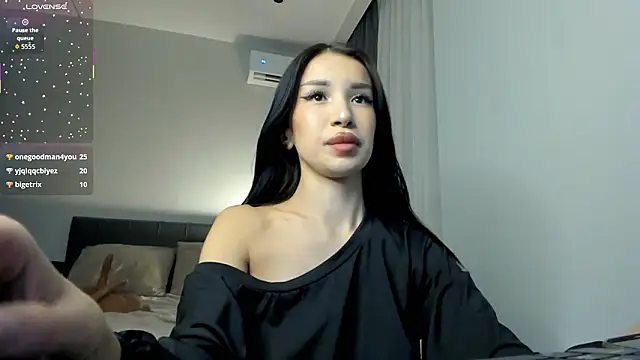 Sakura__frostt webcam