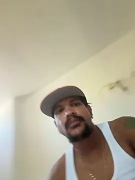 bigdick211292 webcam