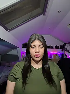 minakhalina - MinaKhalina's free webcam - UK Sex Cams