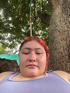 Webcam Model (Rouse-Antonella)  is live.Free join now!