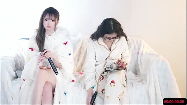 美女MHe-002在线直播