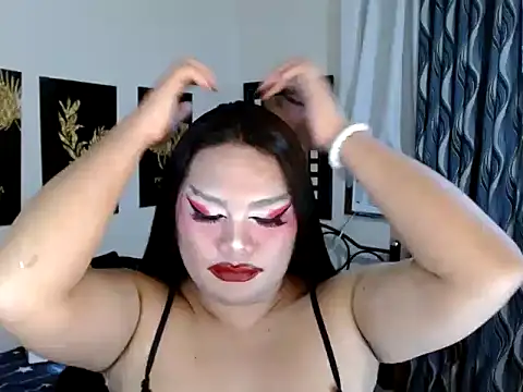 TSbrianaHugeCock webcam