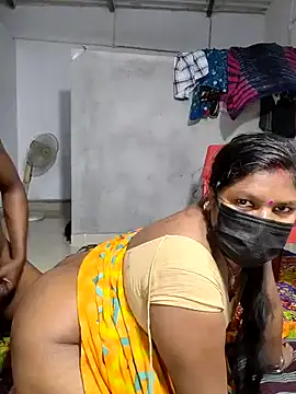 Desicouple1706 webcam