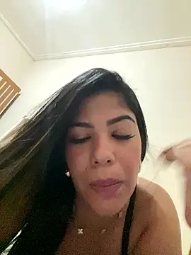 paola_oliveira webcam