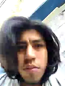 AlexAlejandro13 webcam