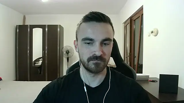 mu5clemania2 - Mu5clemania2's free webcam - UK Sex Cams