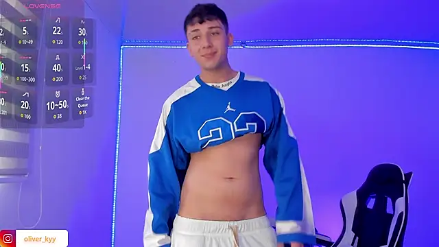 oliver_kyy webcam