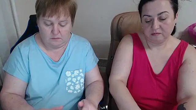 Bertie_Adeline webcam