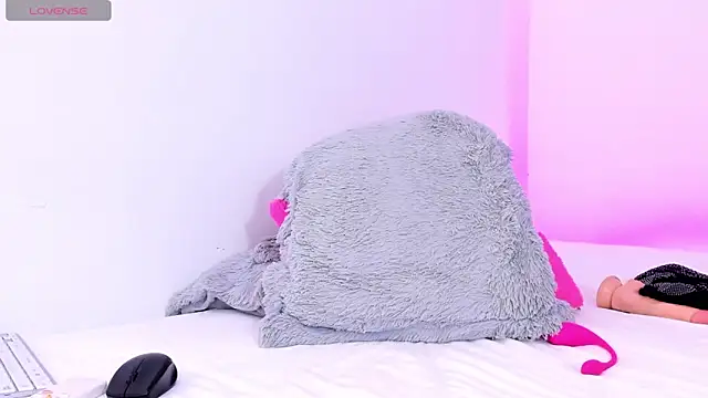 roxy_stonee - Roxy_Stonee's free webcam - UK Sex Cams