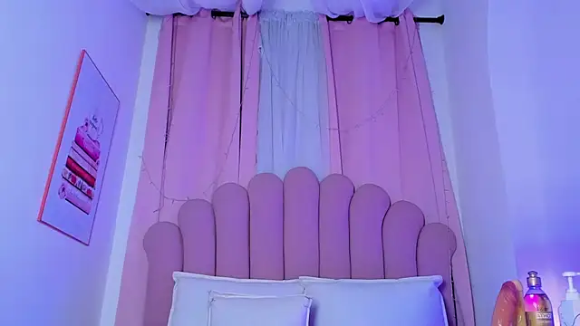 NicoleMadrird webcam