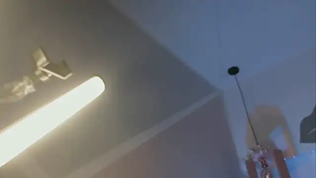 pocahontamoon webcam